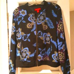Jump into spring in this incredible Joe Fresh bomber size L , NWOT